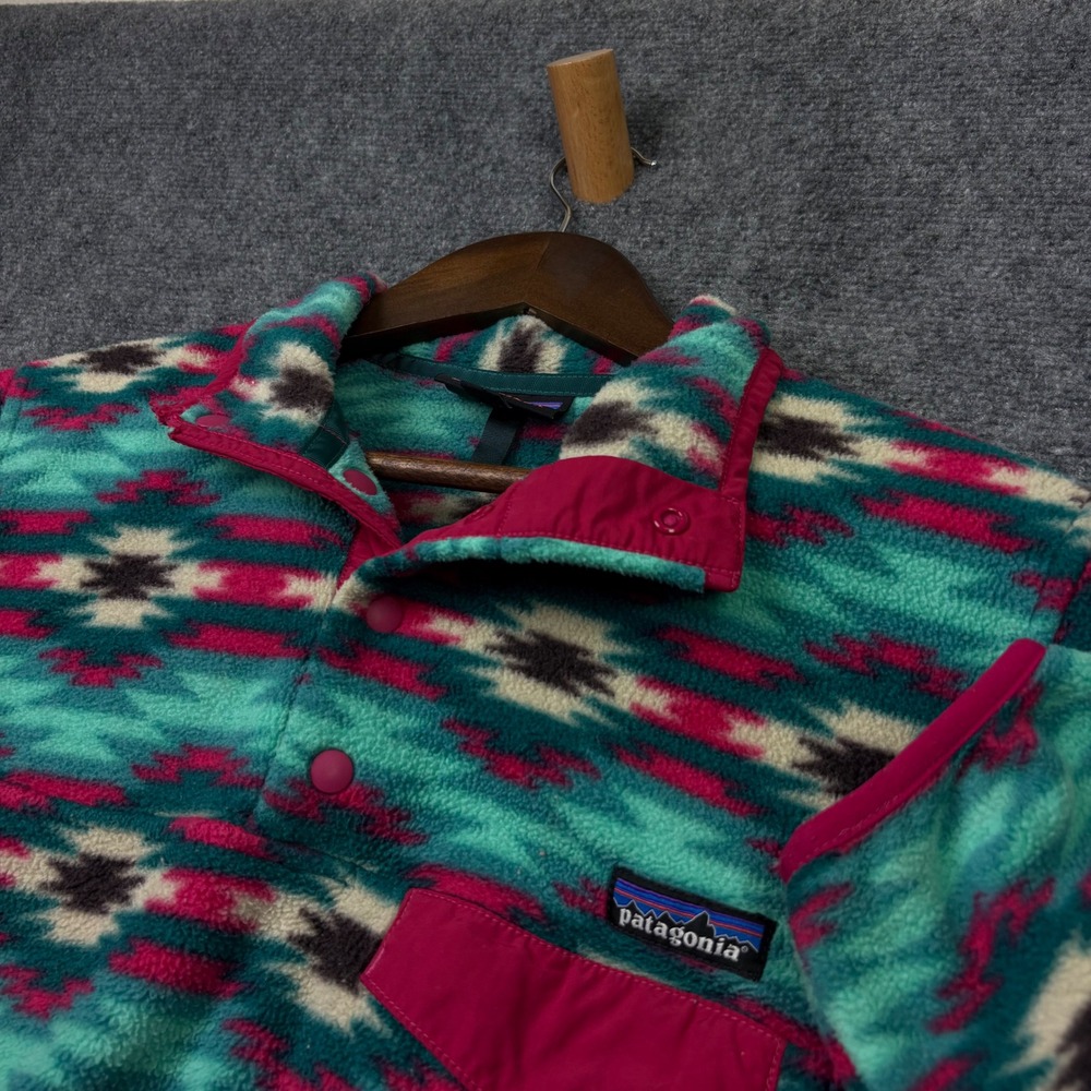 Patagonia Synchilla Fleece Women M Teal Pink Geometric Snap-T Pullover 25485